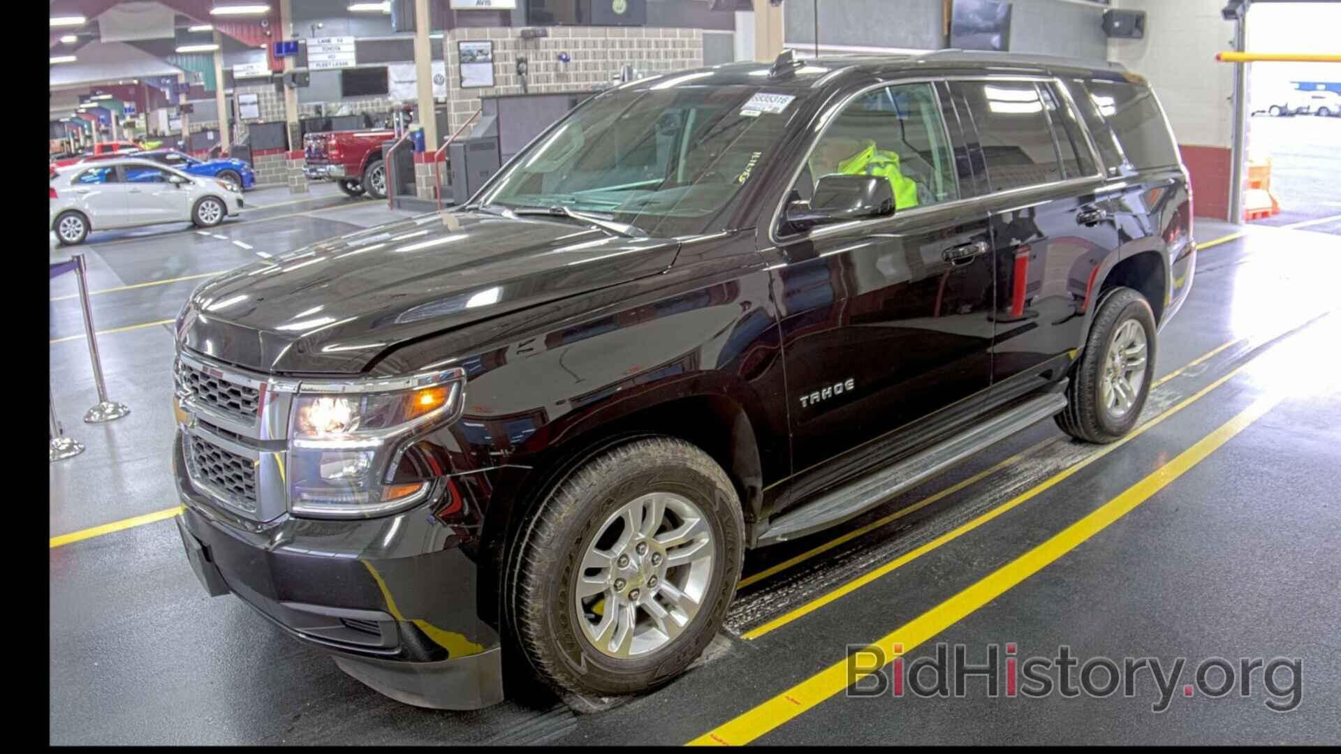 Photo 1GNSKBKC4GR313913 - Chevrolet Tahoe 2016