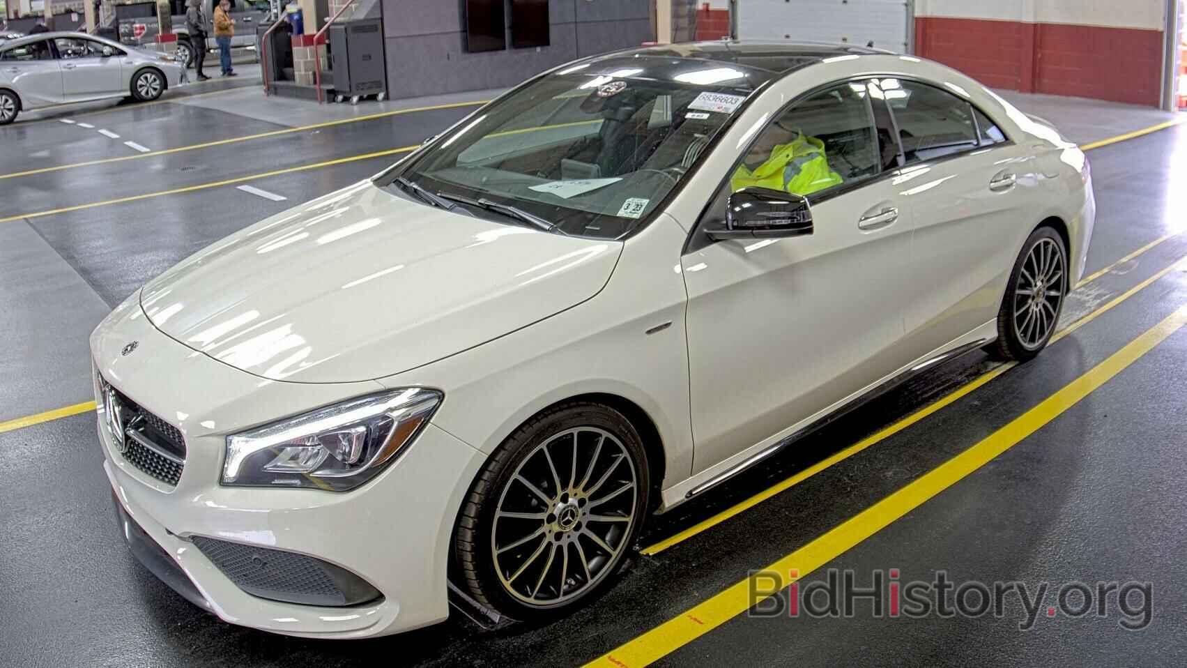 Photo WDDSJ4GB7JN528486 - Mercedes-Benz CLA 2018