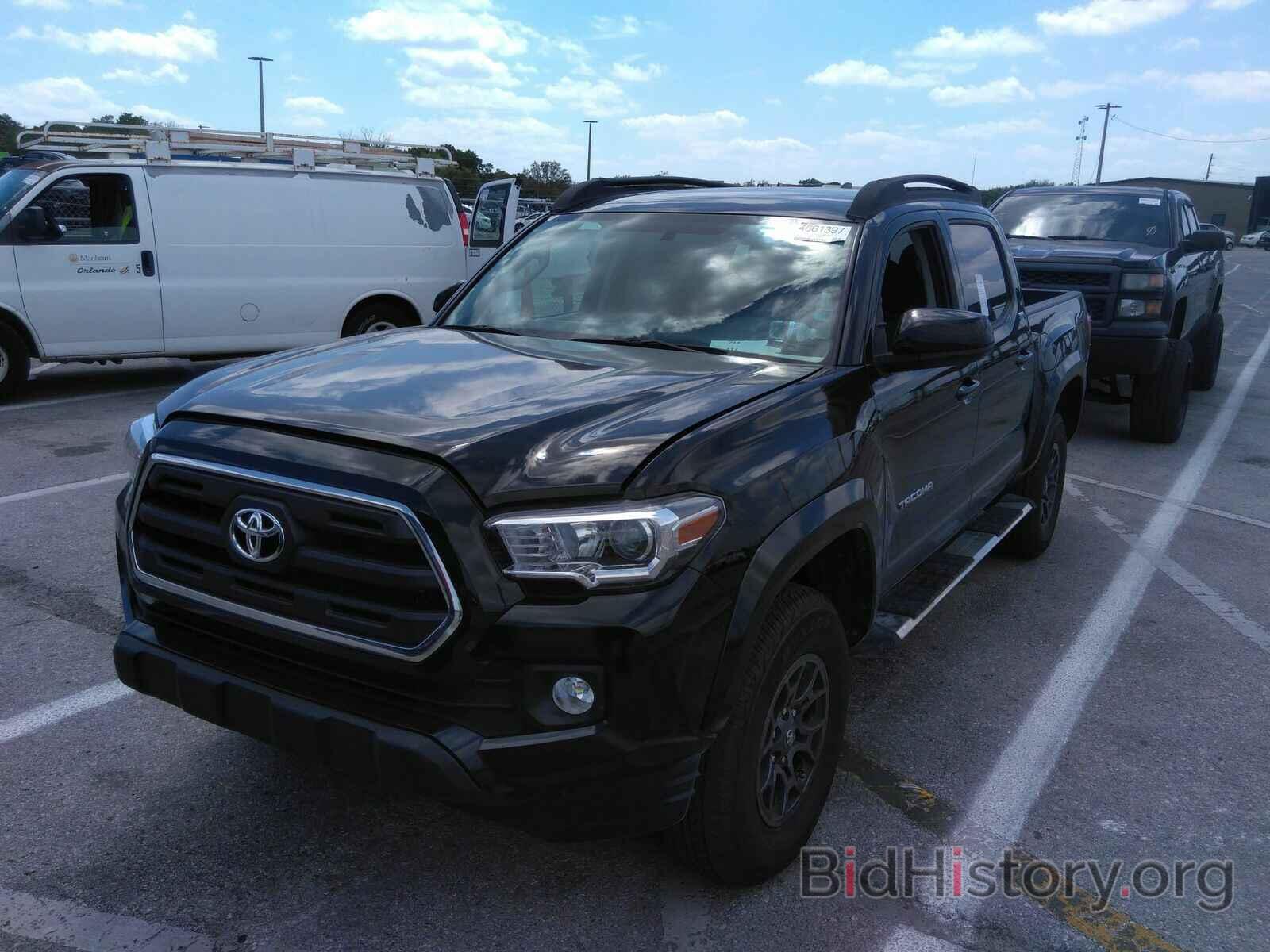 Photo 5TFCZ5AN7HX059818 - Toyota Tacoma 2017