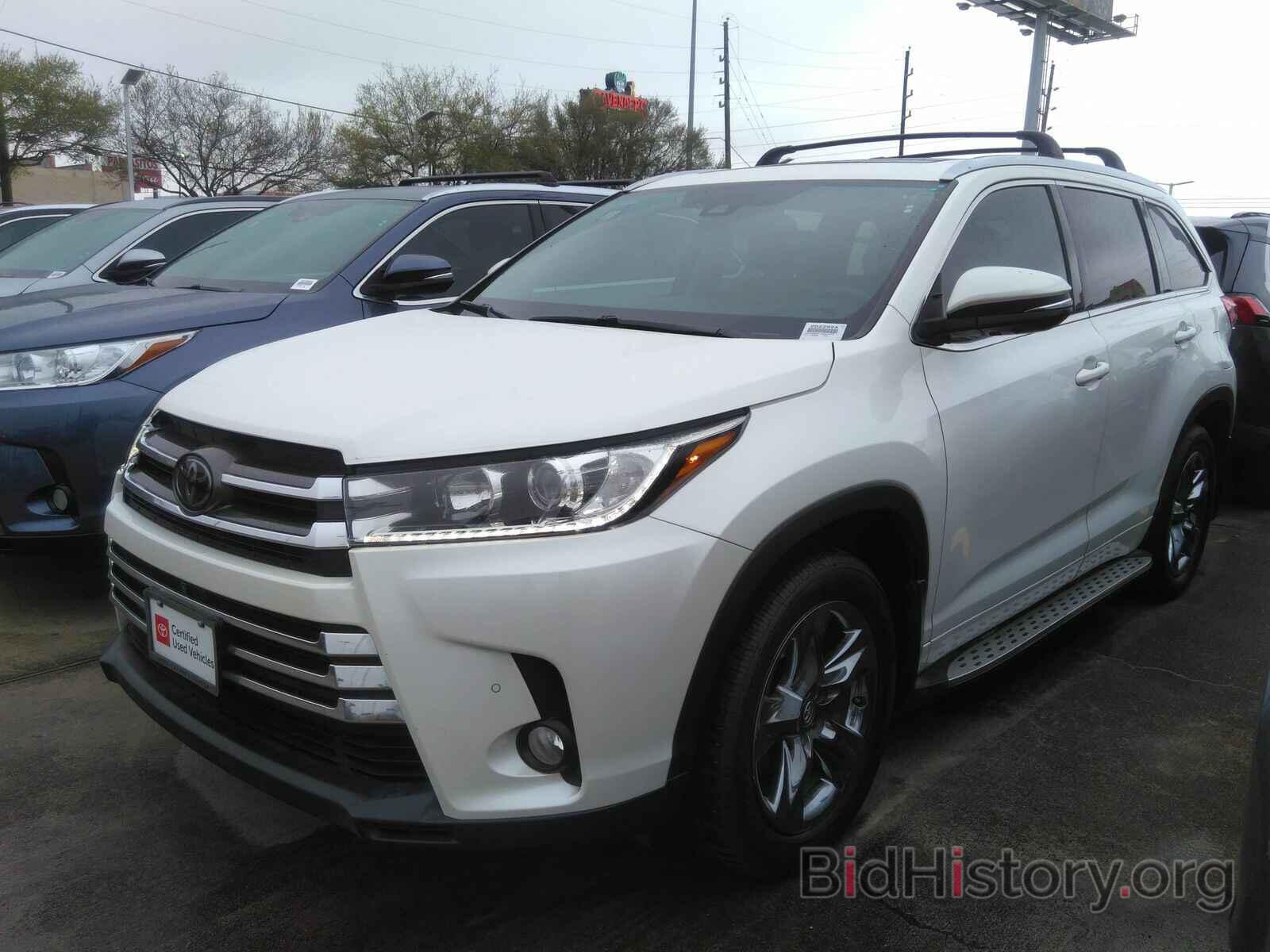 Photo 5TDYZRFH6JS267975 - Toyota Highlander 2018