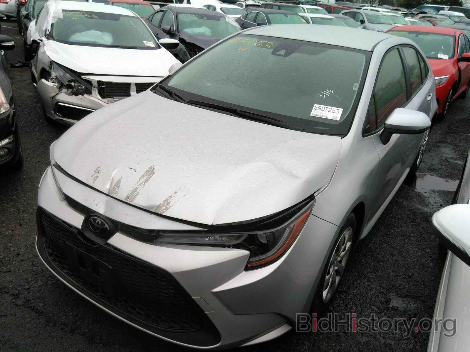 Photo JTDEPRAE9LJ038258 - Toyota Corolla LE 2020