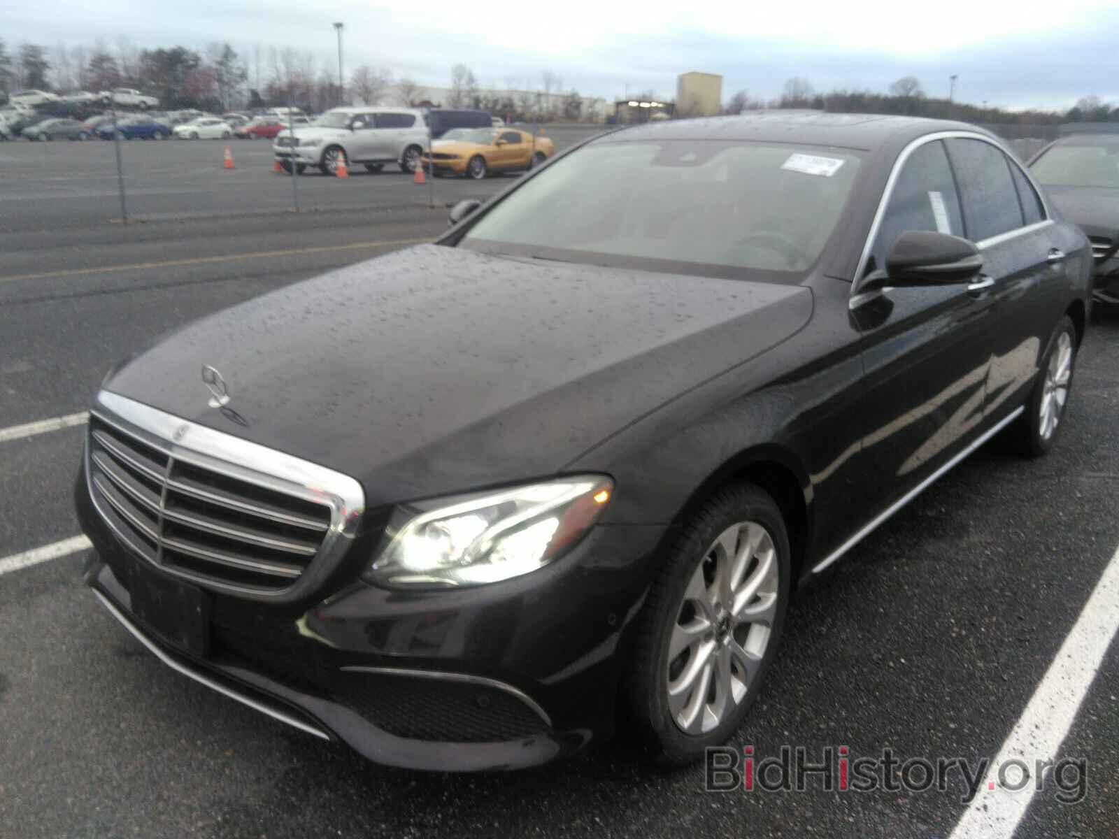 Photo WDDZF4KB9JA305235 - Mercedes-Benz E-Class 2018