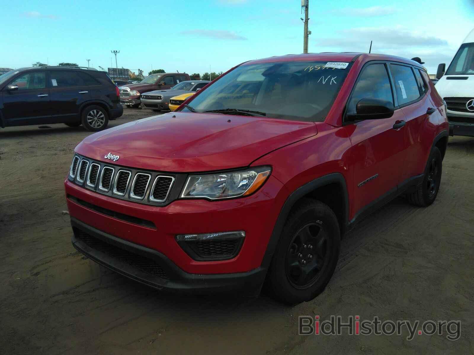 Photo 3C4NJCAB2JT165363 - Jeep Compass 2018