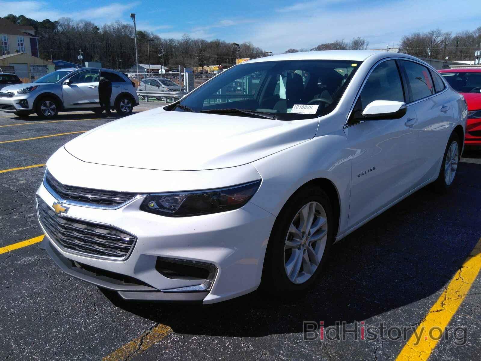 Photo 1G1ZD5ST6JF264153 - Chevrolet Malibu 2018