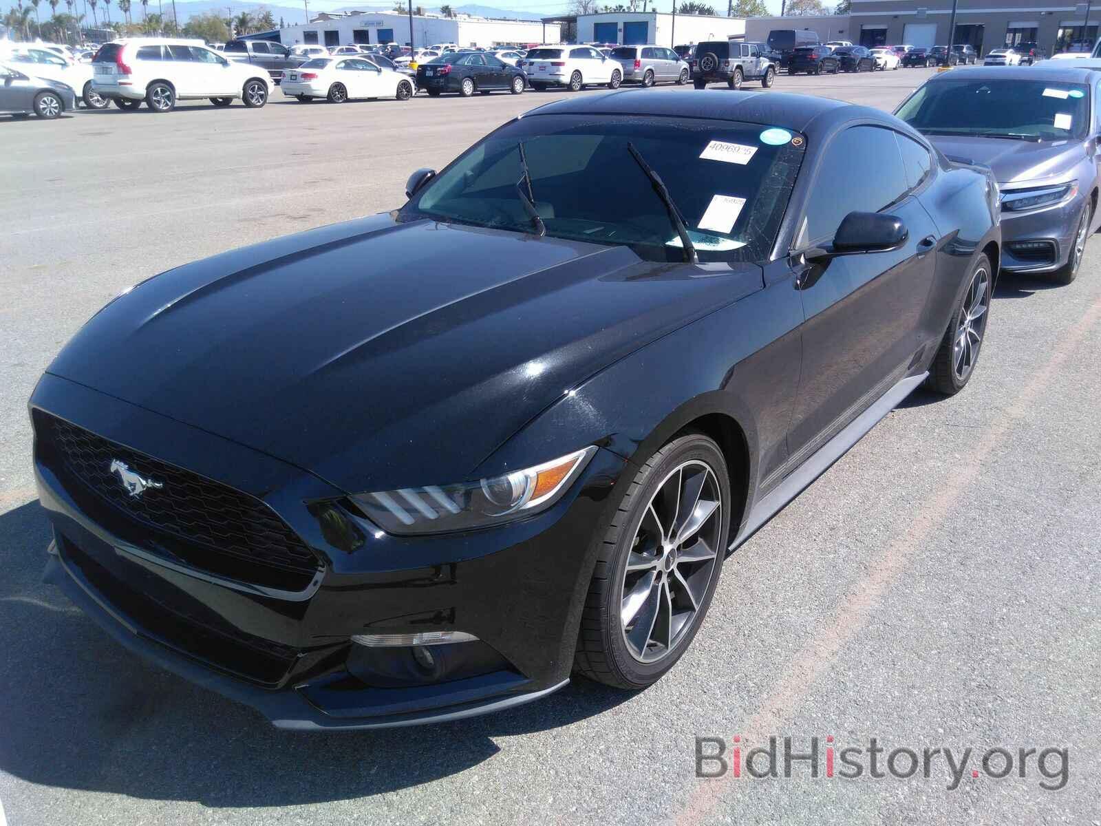 Photo 1FA6P8TH2F5431642 - Ford Mustang 2015