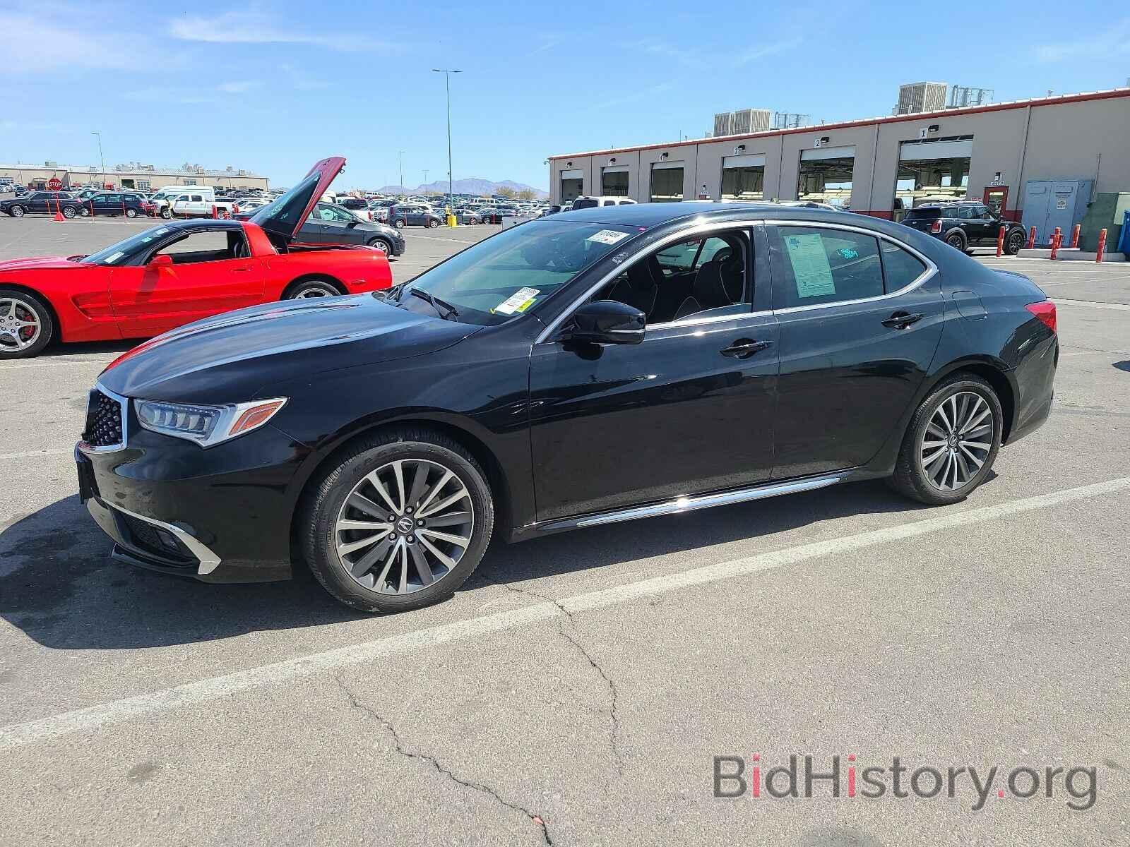 Photo 19UUB3F79JA000478 - Acura TLX 2018