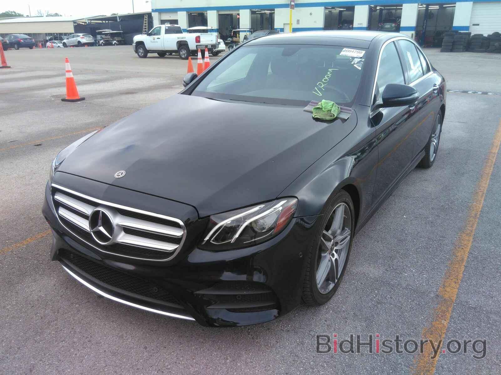 Photo WDDZF4JB3JA326163 - Mercedes-Benz E-Class 2018