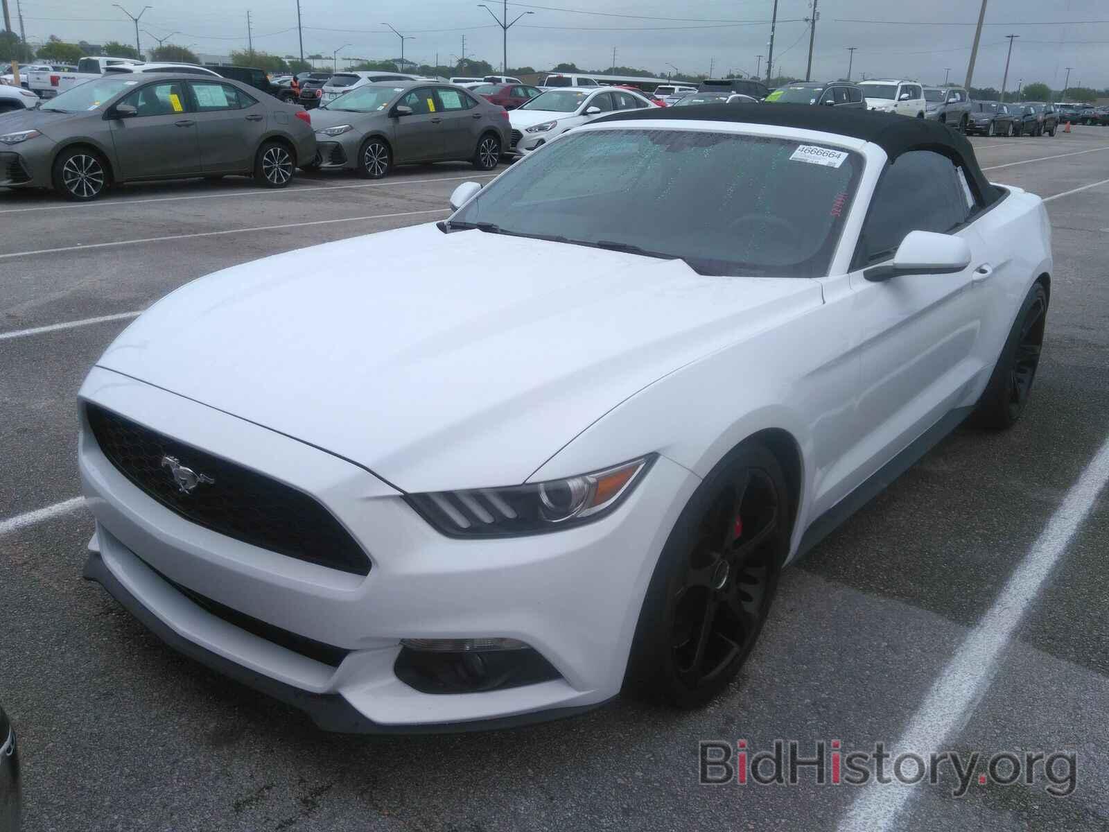 Photo 1FATP8EM4F5393909 - Ford Mustang 2015