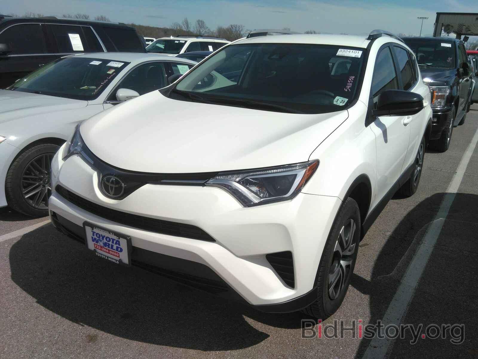 Photo JTMBFREV4JJ202674 - Toyota RAV4 2018