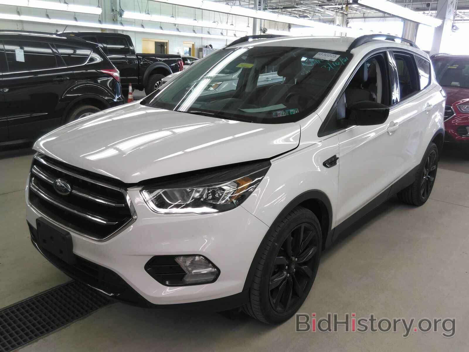 Photo 1FMCU9GDXHUD03107 - Ford Escape 2017