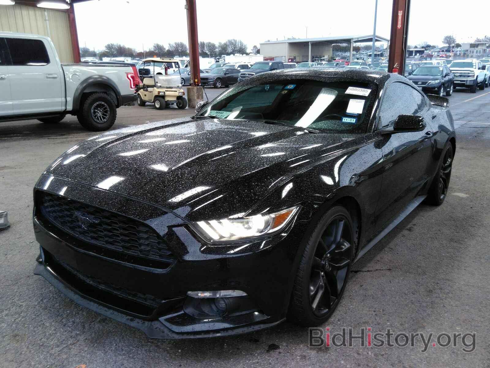 Photo 1FA6P8TH8G5333037 - Ford Mustang 2016