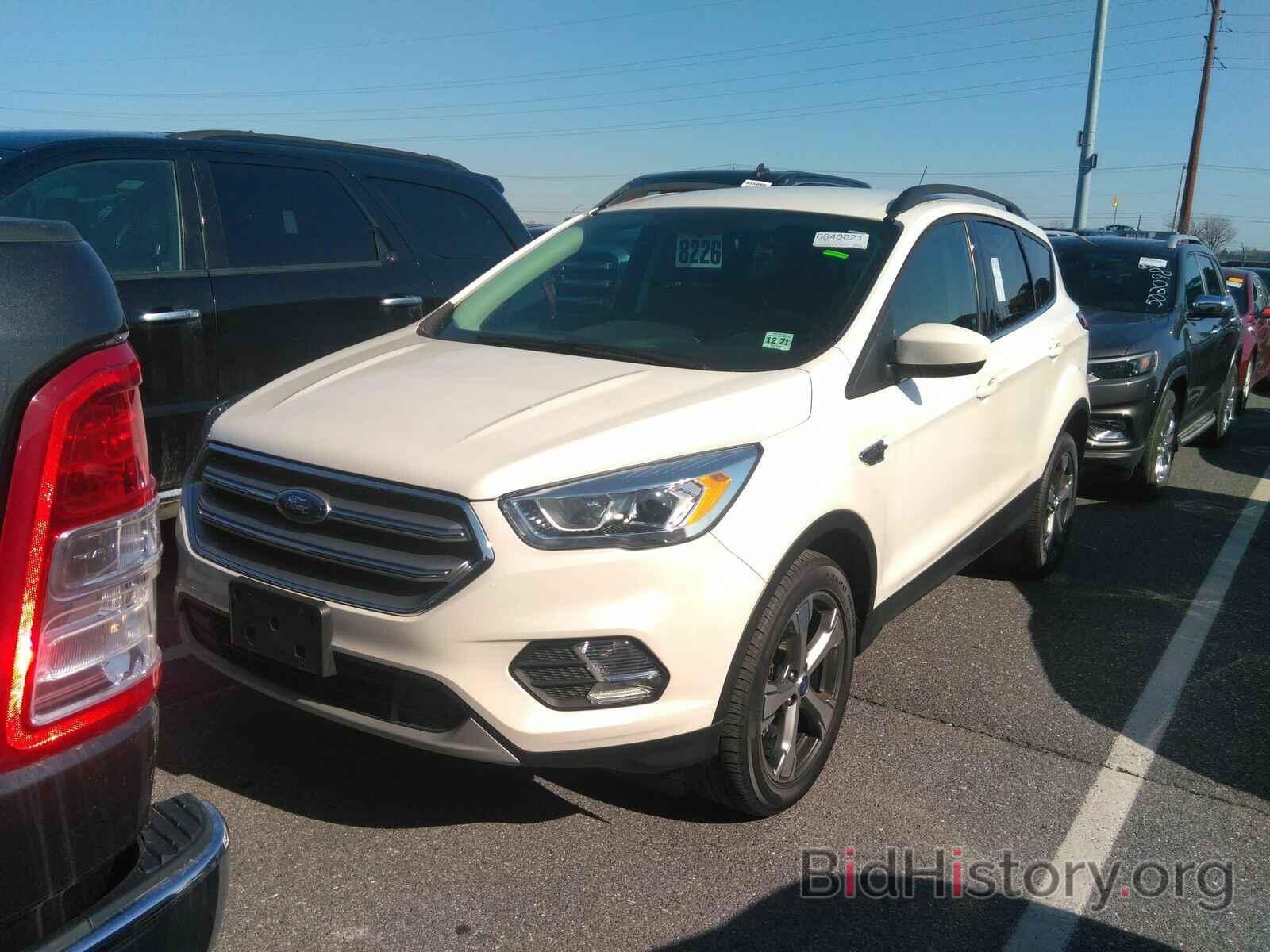 Фотография 1FMCU9G99HUB48254 - Ford Escape 2017