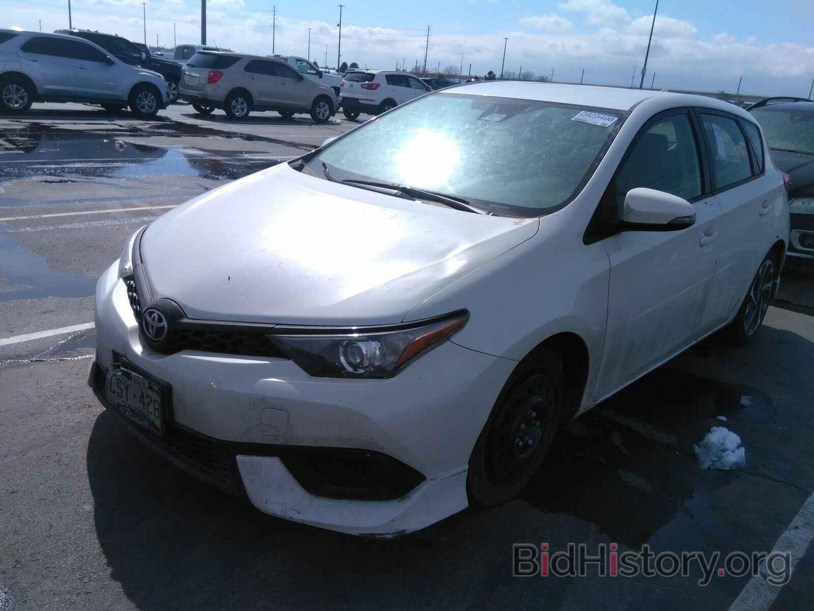 Photo JTNKARJE5JJ572760 - Toyota Corolla iM 2018