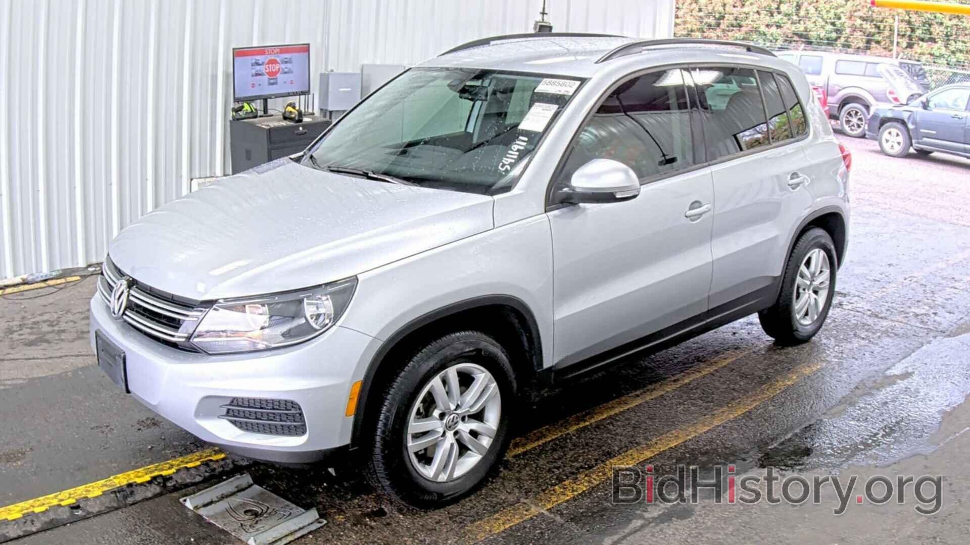 Photo WVGAV7AX7GW602441 - Volkswagen Tiguan 2016