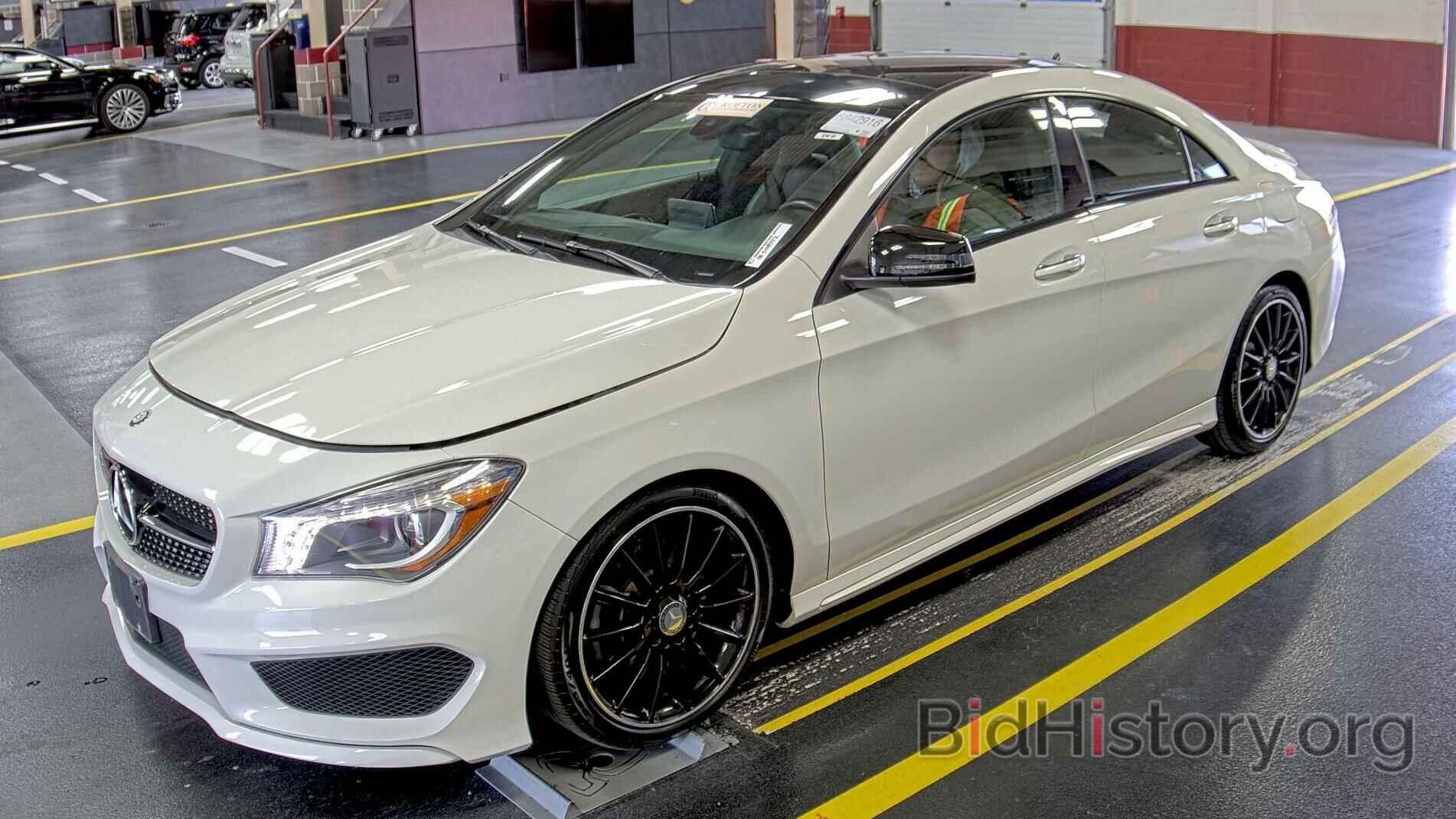 Photo WDDSJ4EB4GN329987 - Mercedes-Benz CLA 2016