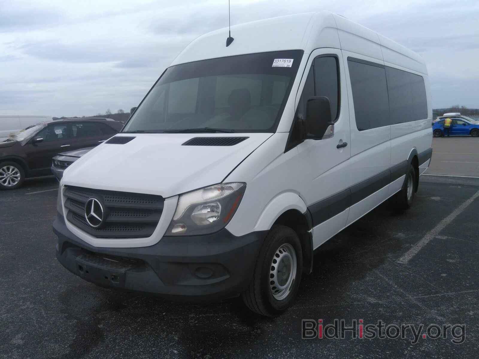 Photo WDAPF1CD8HP405823 - Mercedes-Benz Sprinter Cargo Van 2017