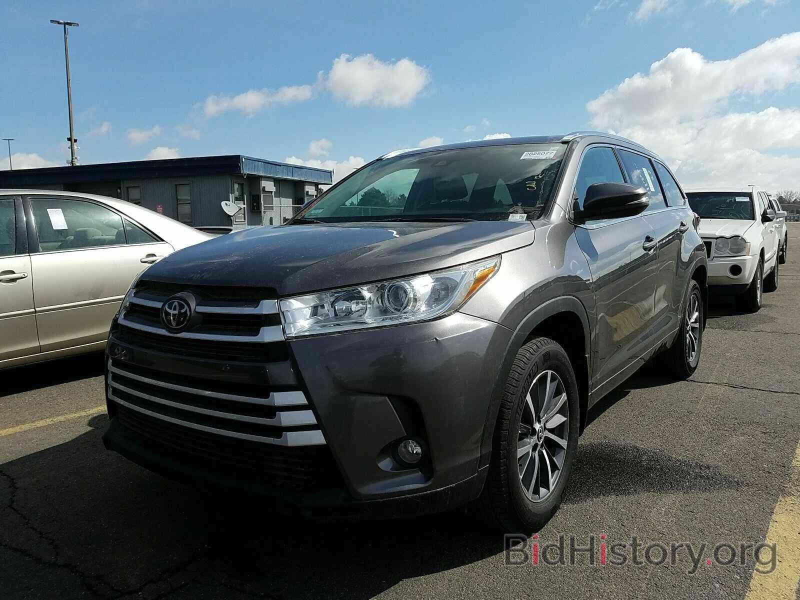 Фотография 5TDJZRFH1HS522821 - Toyota Highlander 2017