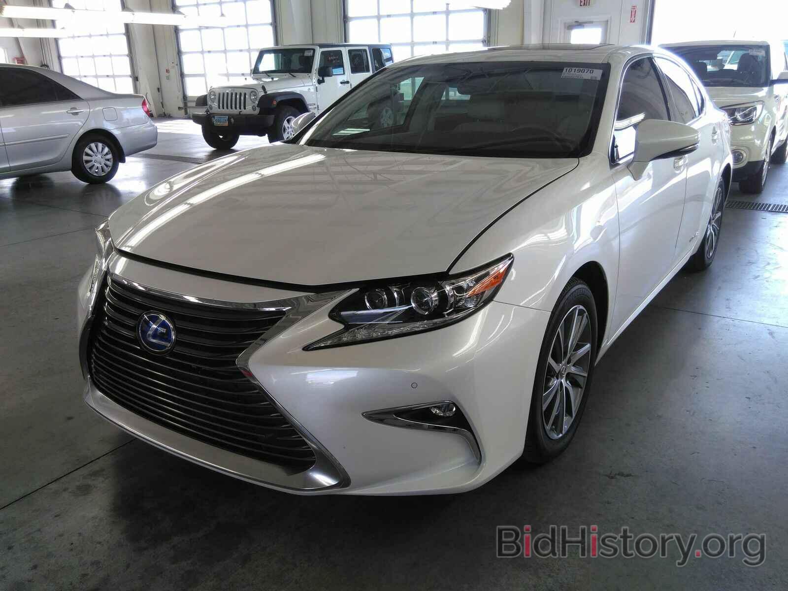 Photo JTHBW1GG7J2190299 - Lexus ES ES 3 2018