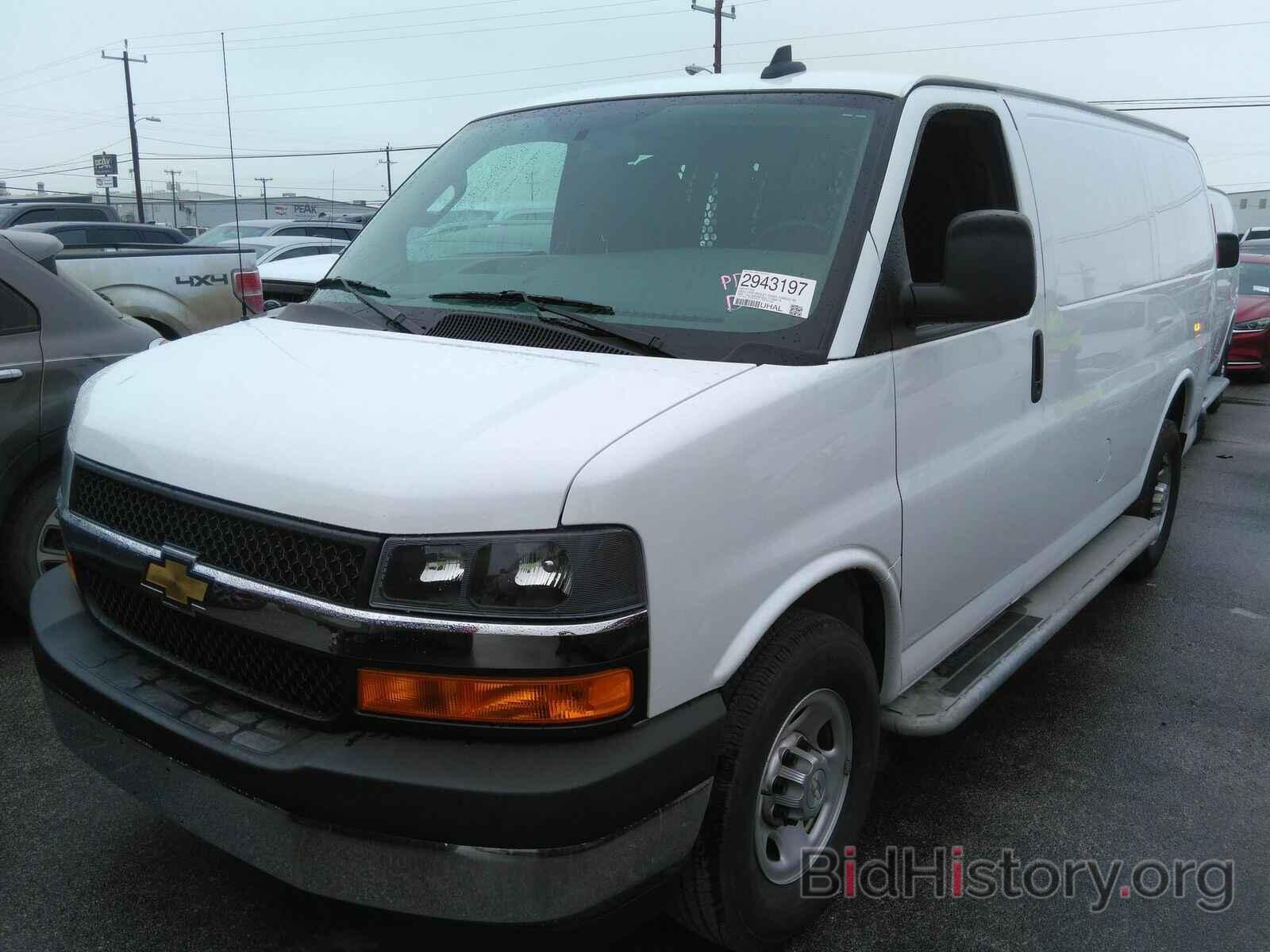 Photo 1GCWGAFG4L1165614 - Chevrolet Express Cargo Van 2020