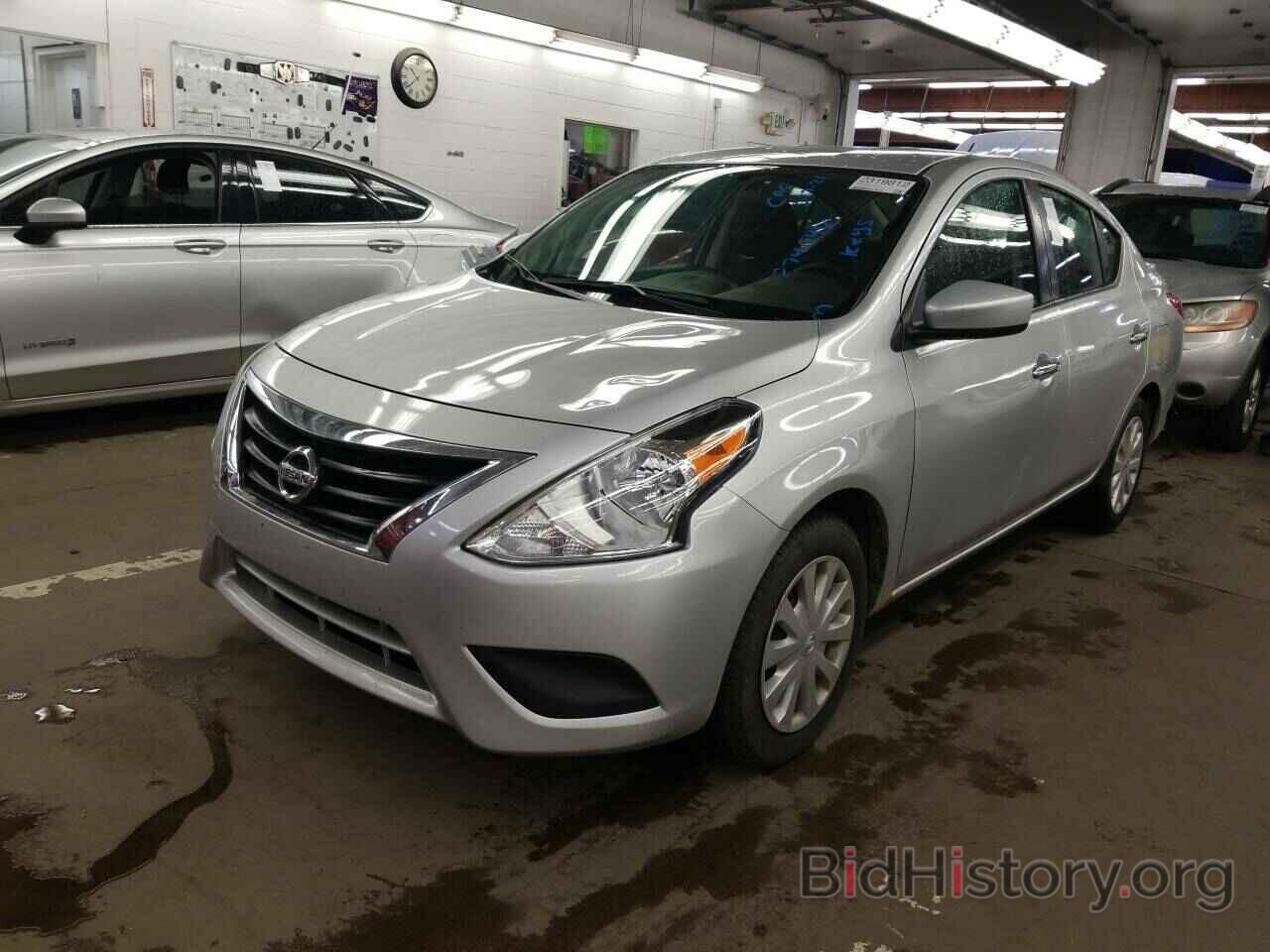 Photo 3N1CN7AP6KL874946 - Nissan Versa Sedan 2019