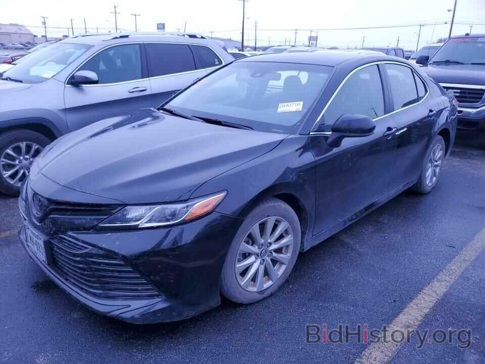 Photo JTNB11HK9J3048285 - Toyota Camry LE 2018