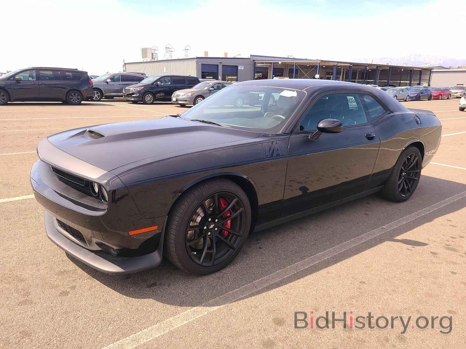 Photo 2C3CDZFJ3JH219154 - Dodge Challenger 2018