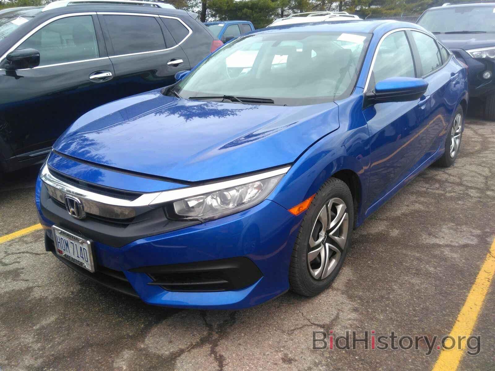 Photo 19XFC2F51JE009914 - Honda Civic Sedan 2018