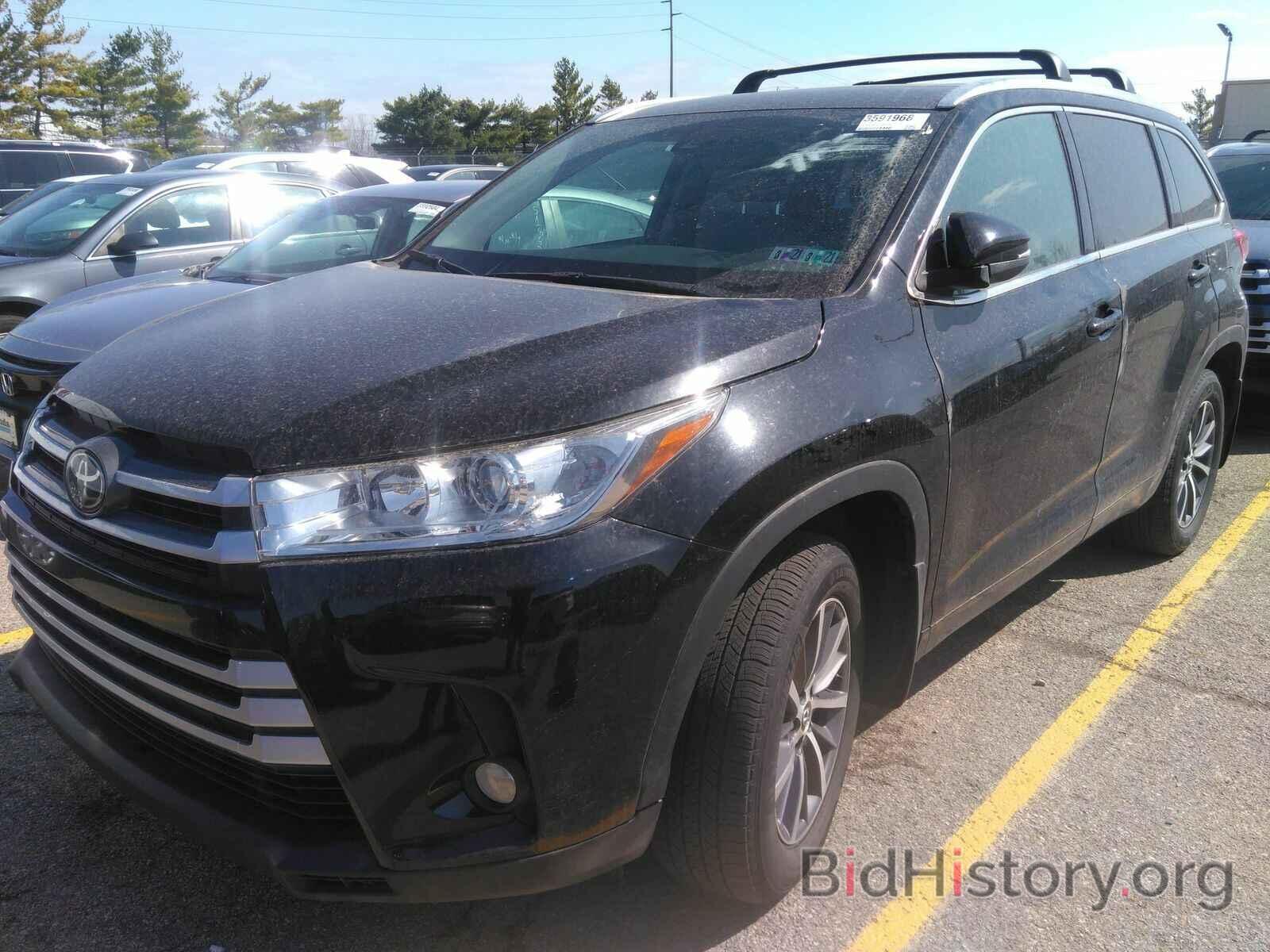 Фотография 5TDJZRFH7JS835359 - Toyota Highlander 2018