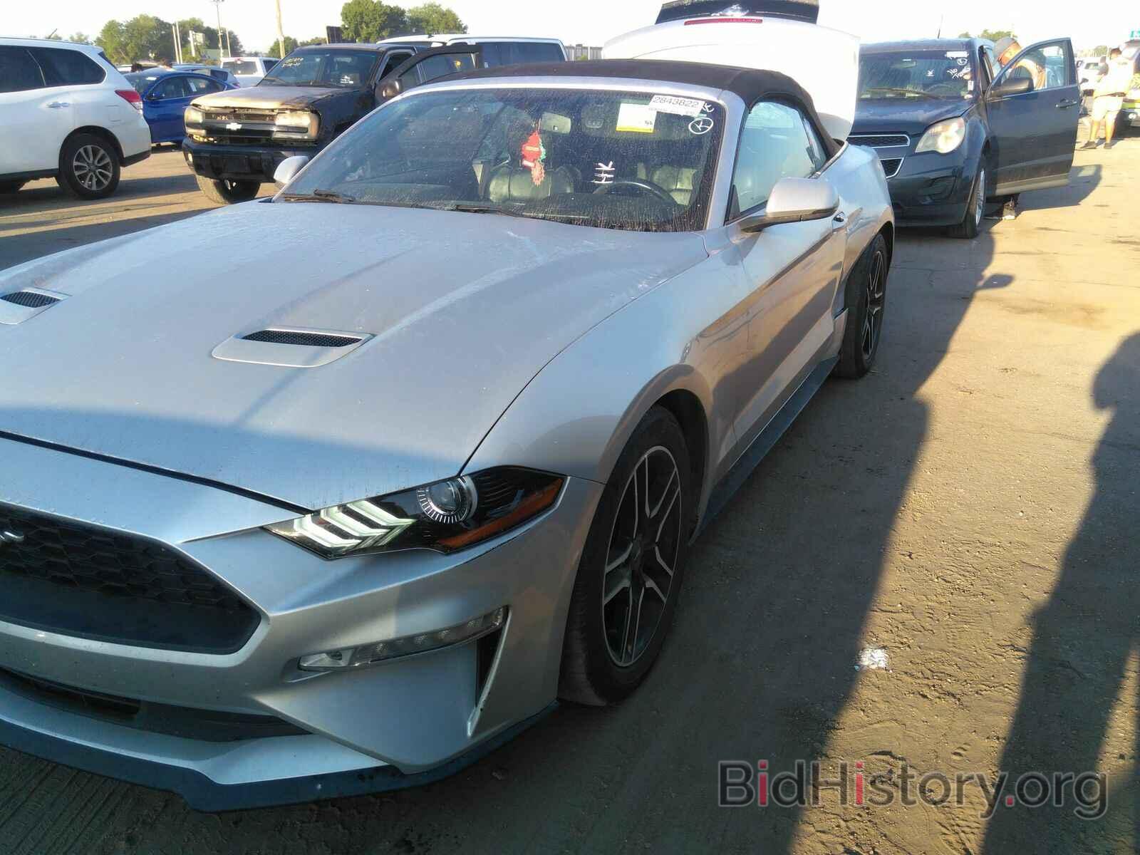 Photo 1FATP8UH9J5115259 - Ford Mustang 2018