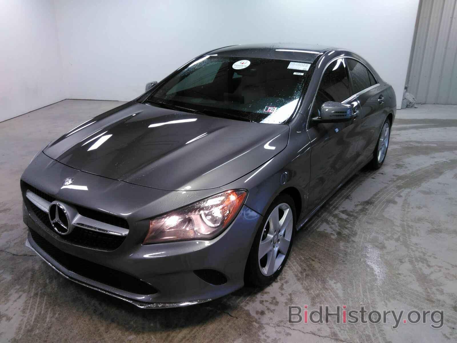 Photo WDDSJ4GB9HN438802 - Mercedes-Benz CLA 2017