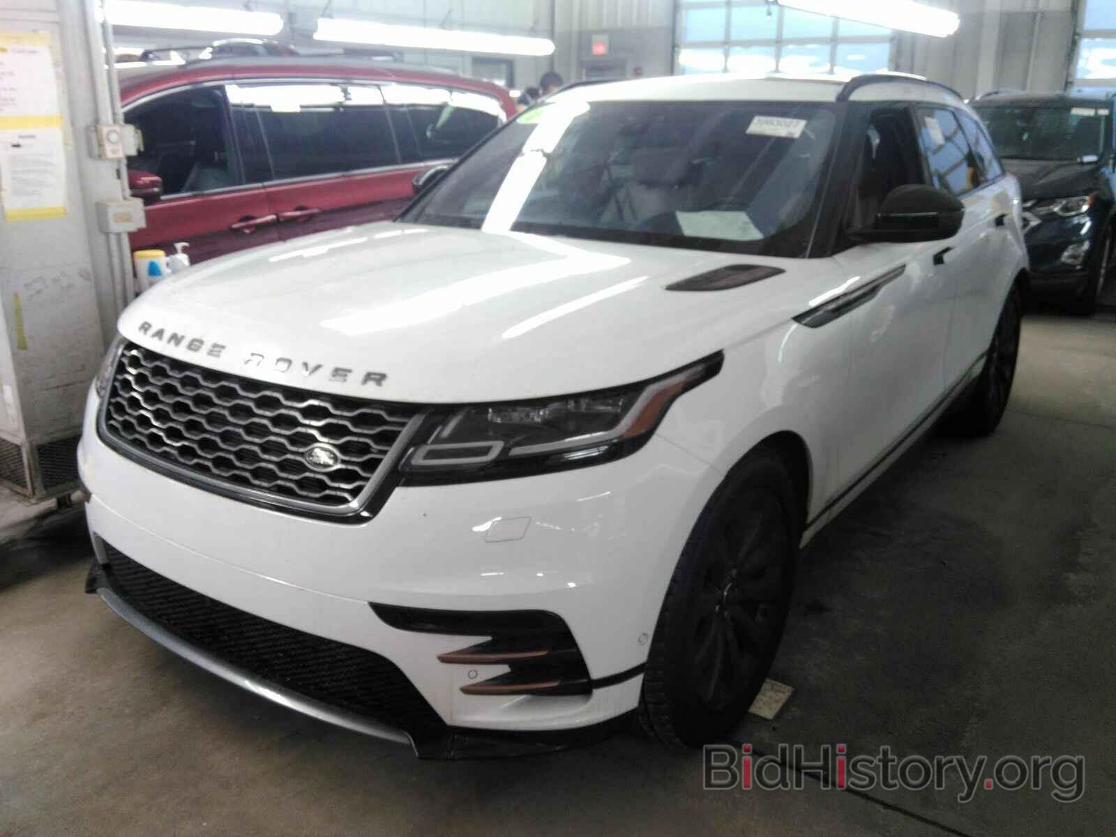 Фотография SALYL2RV4JA758139 - Land Rover Range Rover Velar 2018