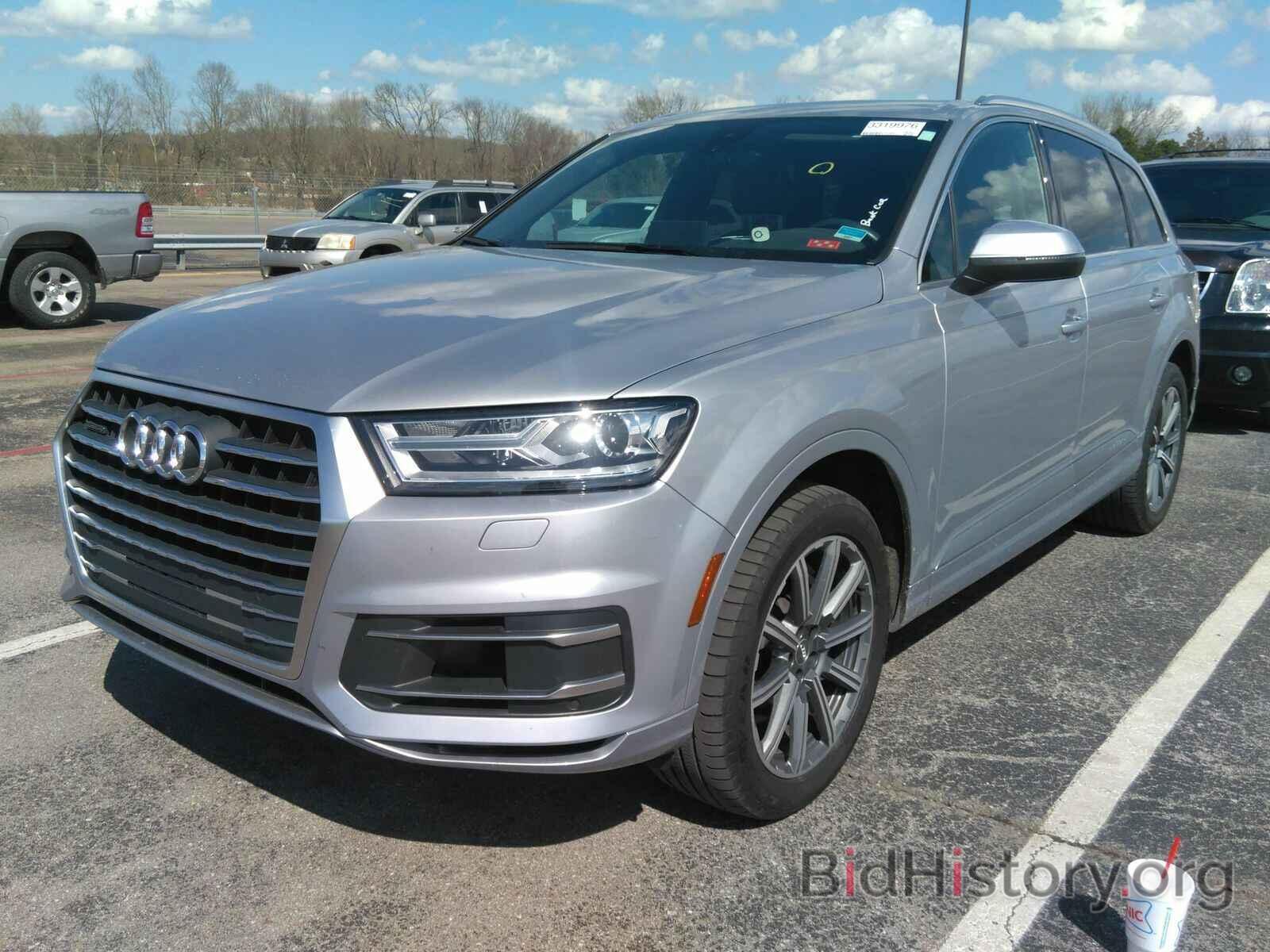 Photo WA1LAAF78HD050325 - Audi Q7 2017