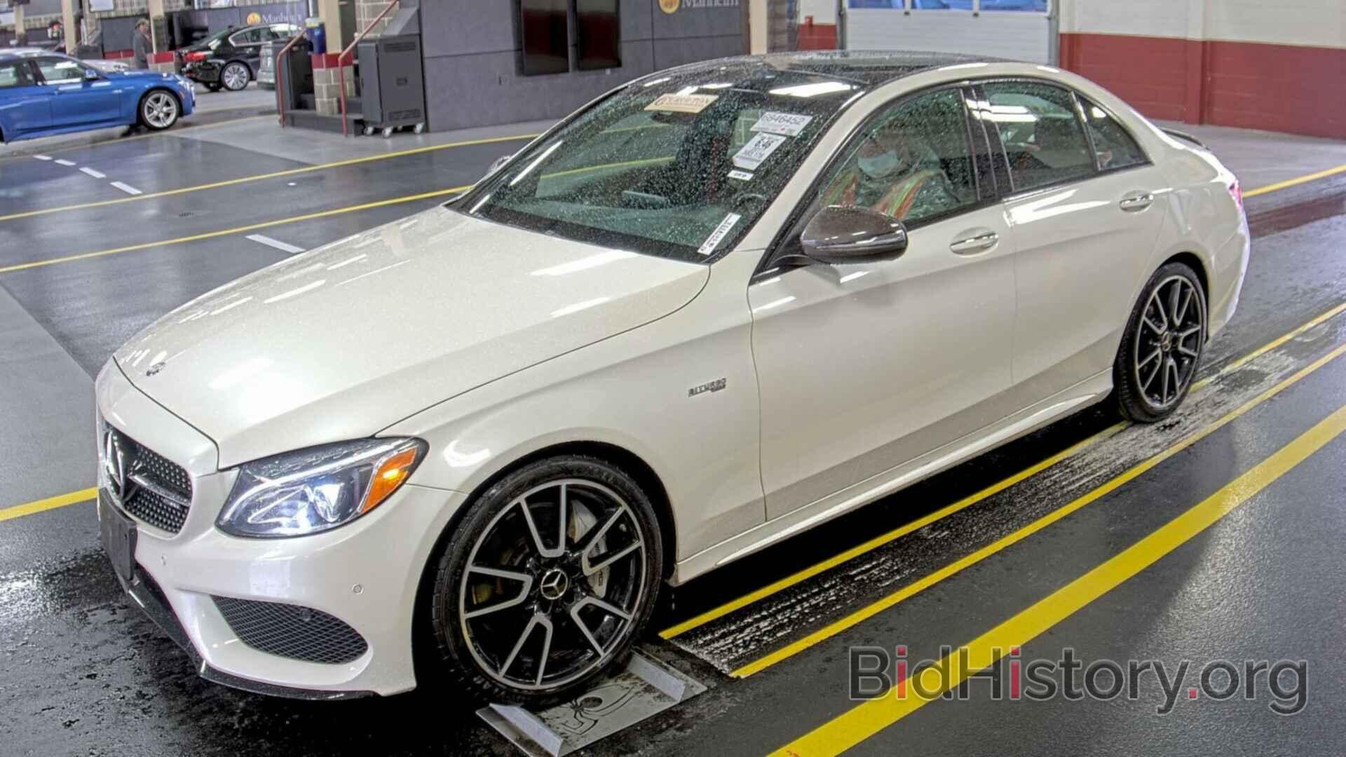 Фотография 55SWF6EB9HU185473 - Mercedes-Benz C-Class 2017