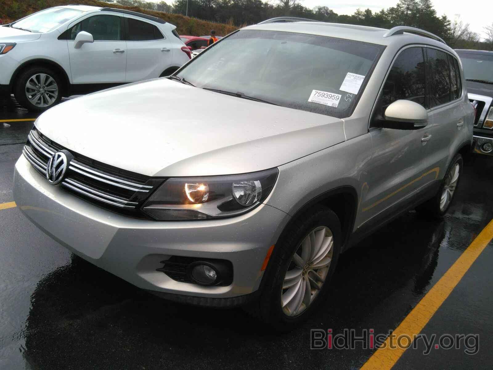 Фотография WVGAV7AXXFW512117 - Volkswagen Tiguan 2015