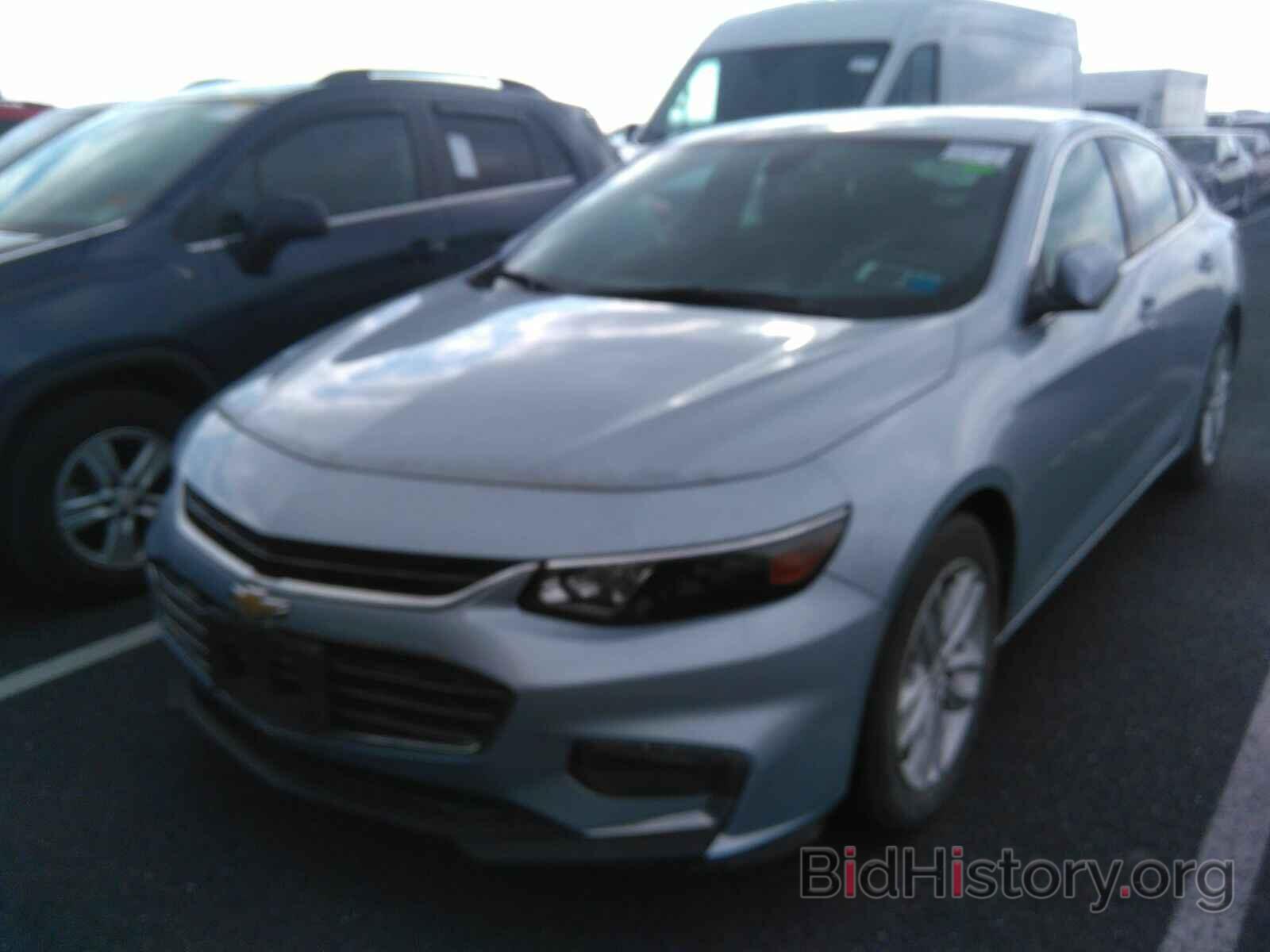 Photo 1G1ZD5ST5JF136499 - Chevrolet Malibu 2018