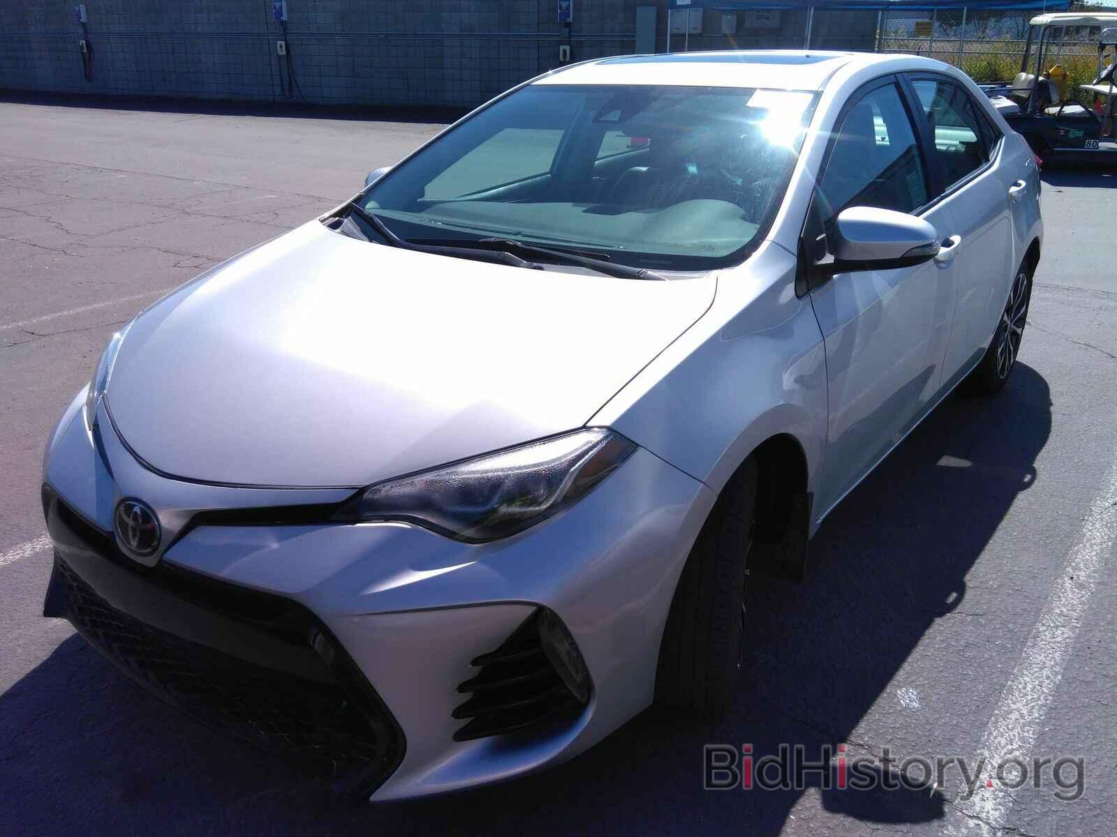 Photo 5YFBURHE5HP651773 - Toyota Corolla 2017