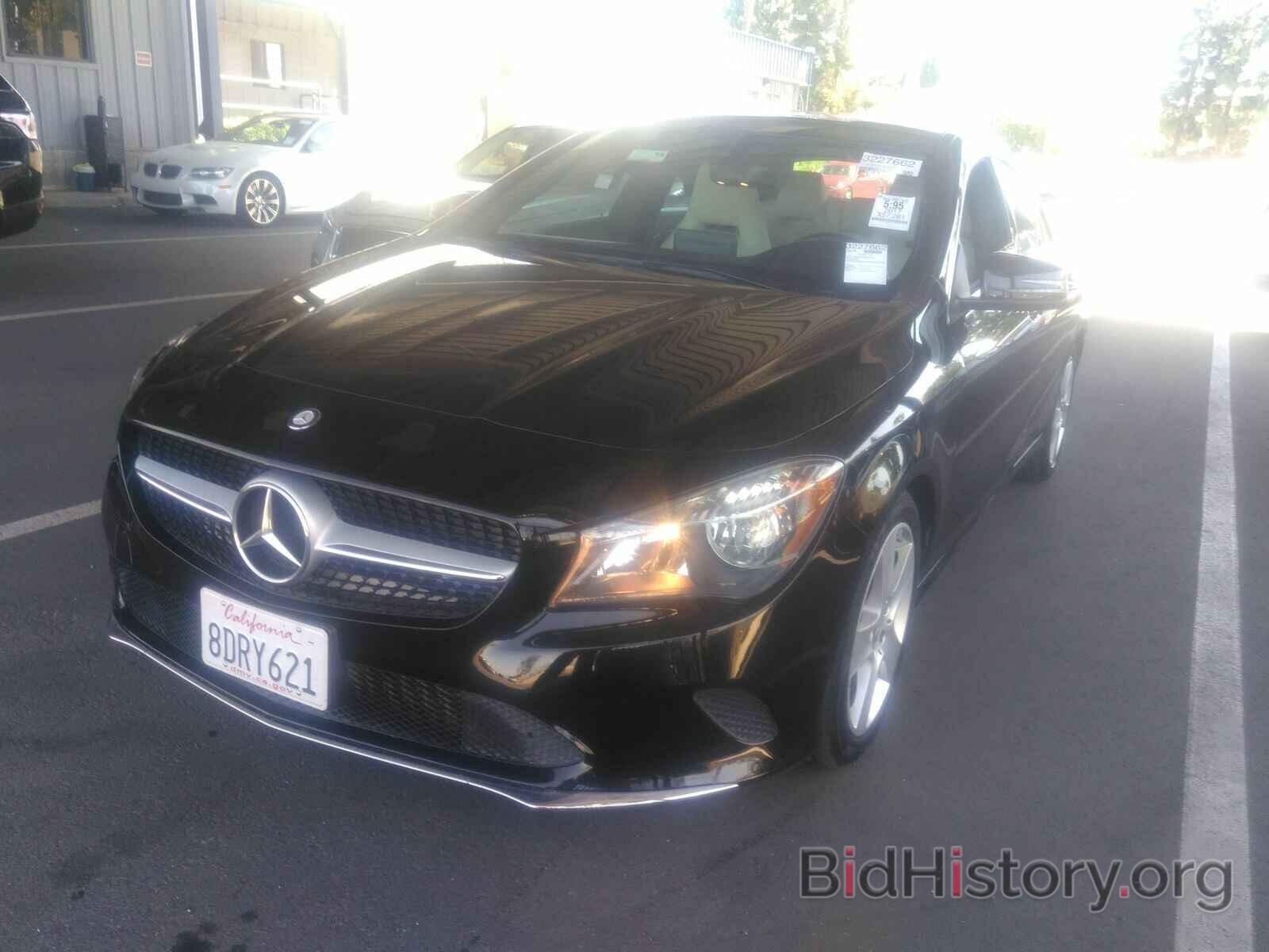 Photo WDDSJ4EB1HN443575 - Mercedes-Benz CLA 2017