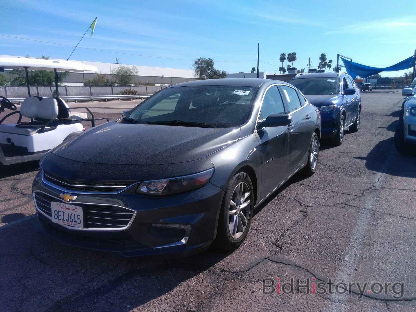 Photo 1G1ZD5ST0JF254556 - Chevrolet Malibu 2018