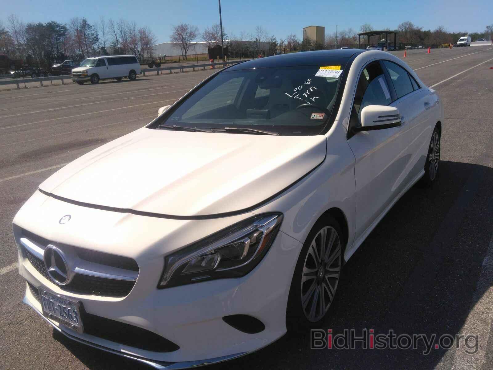 Photo WDDSJ4EB2HN454259 - Mercedes-Benz CLA 2017