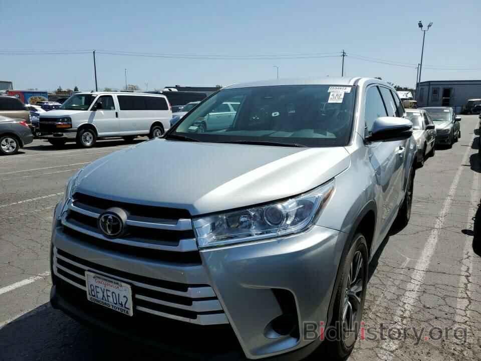 Фотография 5TDZZRFH3JS279733 - Toyota Highlander 2018