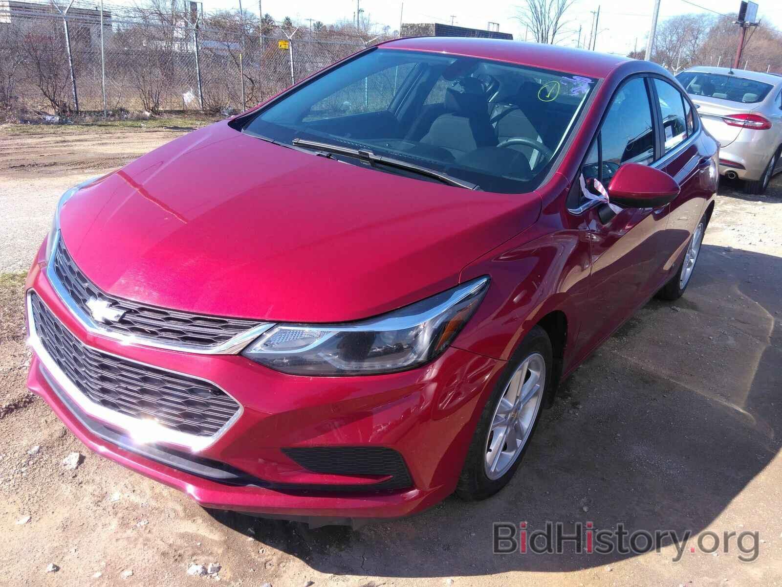 Photo 3G1BE5SM8HS507782 - Chevrolet Cruze 2017