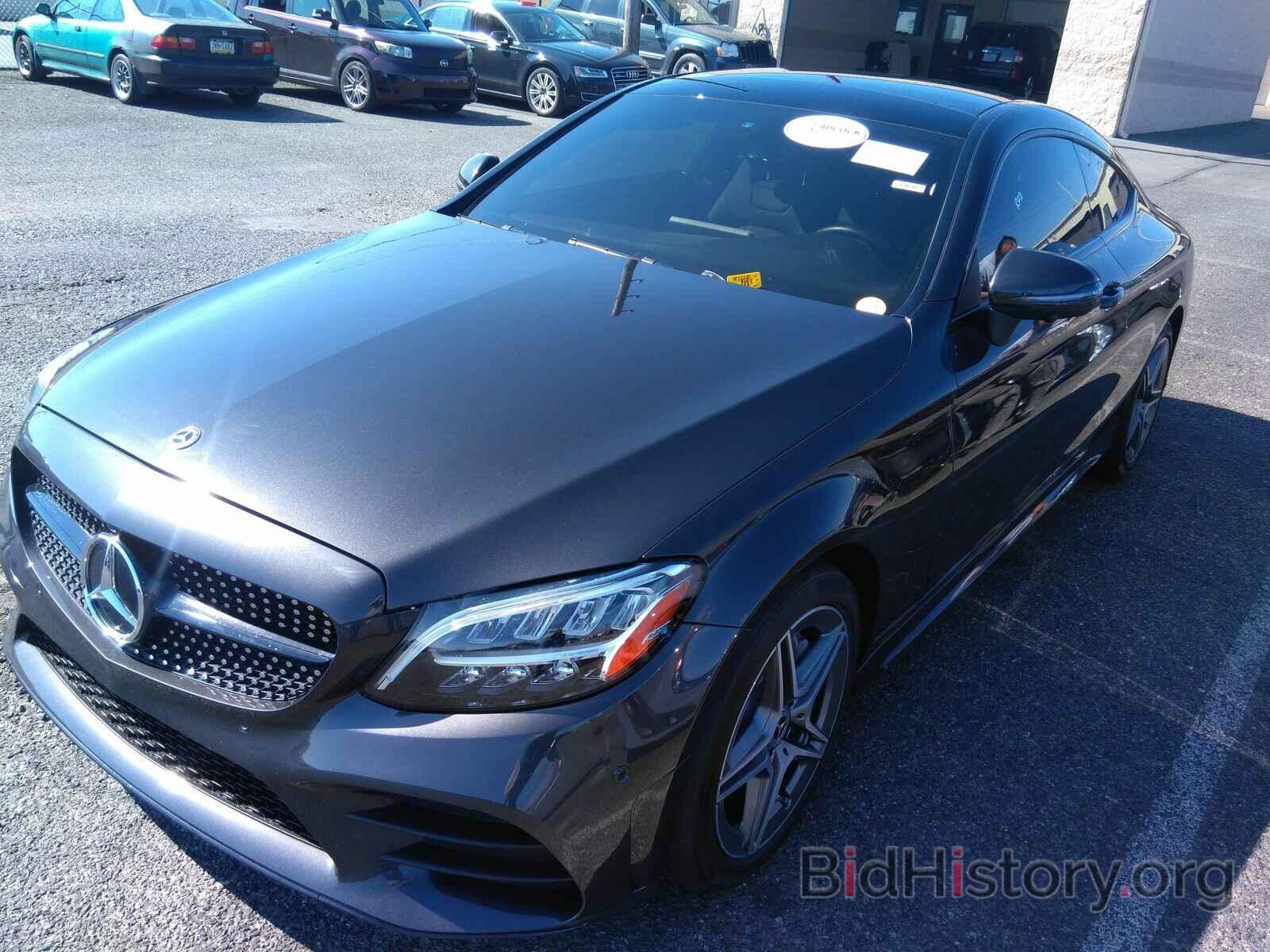 Photo WDDWJ8EB2KF815337 - Mercedes-Benz C-Class 2019