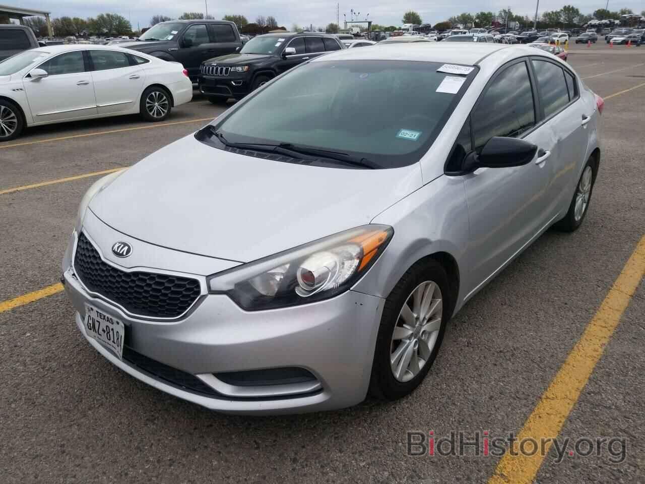 Photo KNAFX4A60F5414503 - Kia Forte 2015