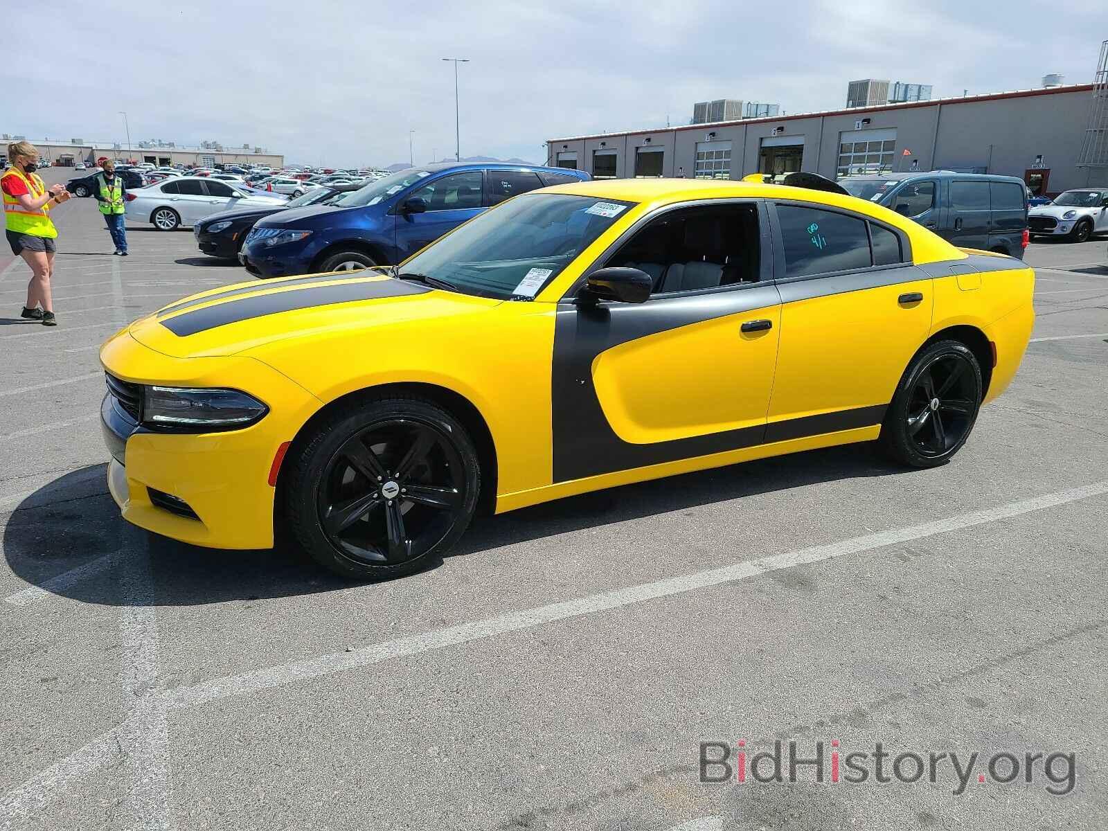 Photo 2C3CDXHG8HH652582 - Dodge Charger 2017