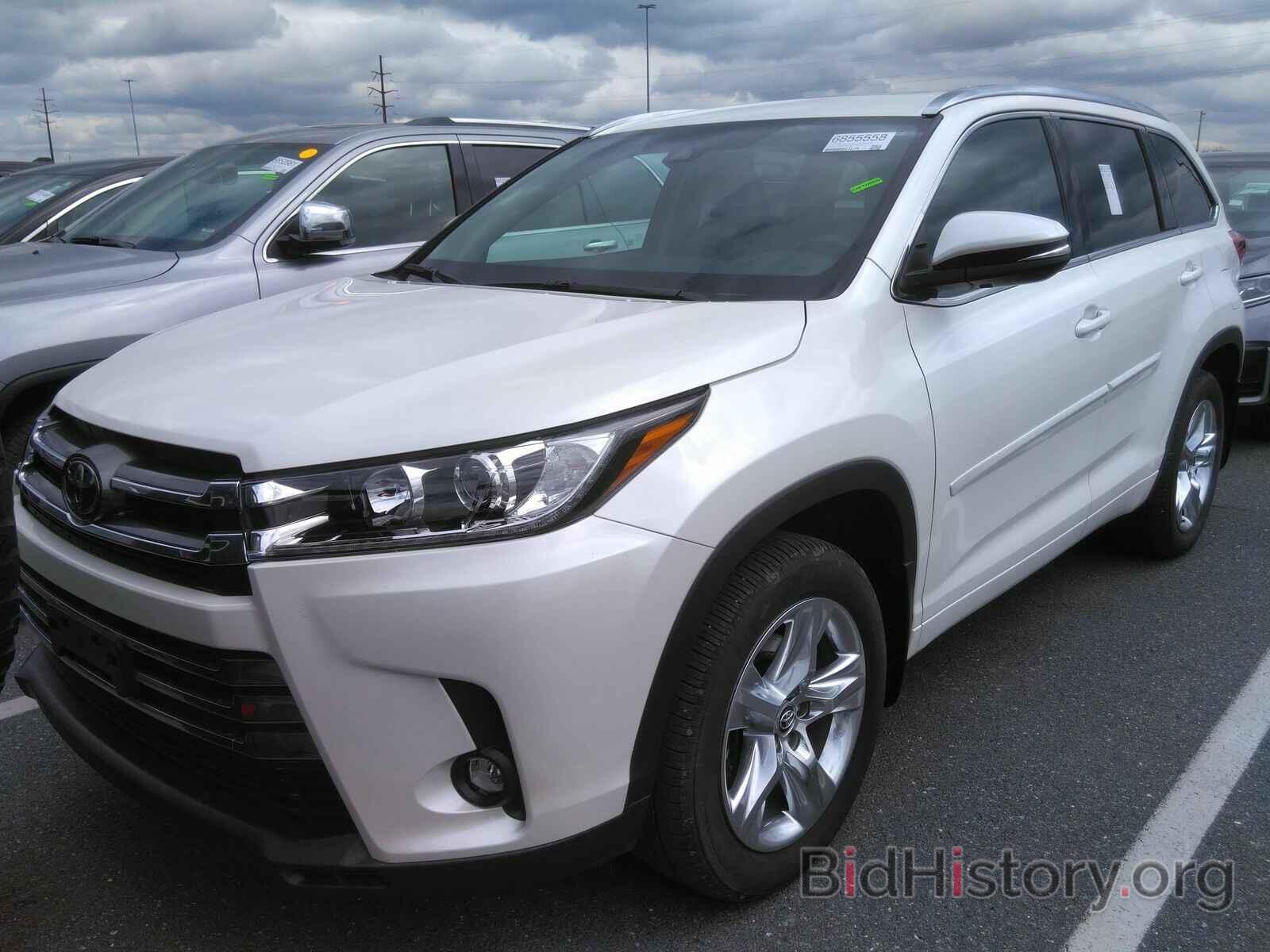 Photo 5TDDZRFH7KS738001 - Toyota Highlander 2019