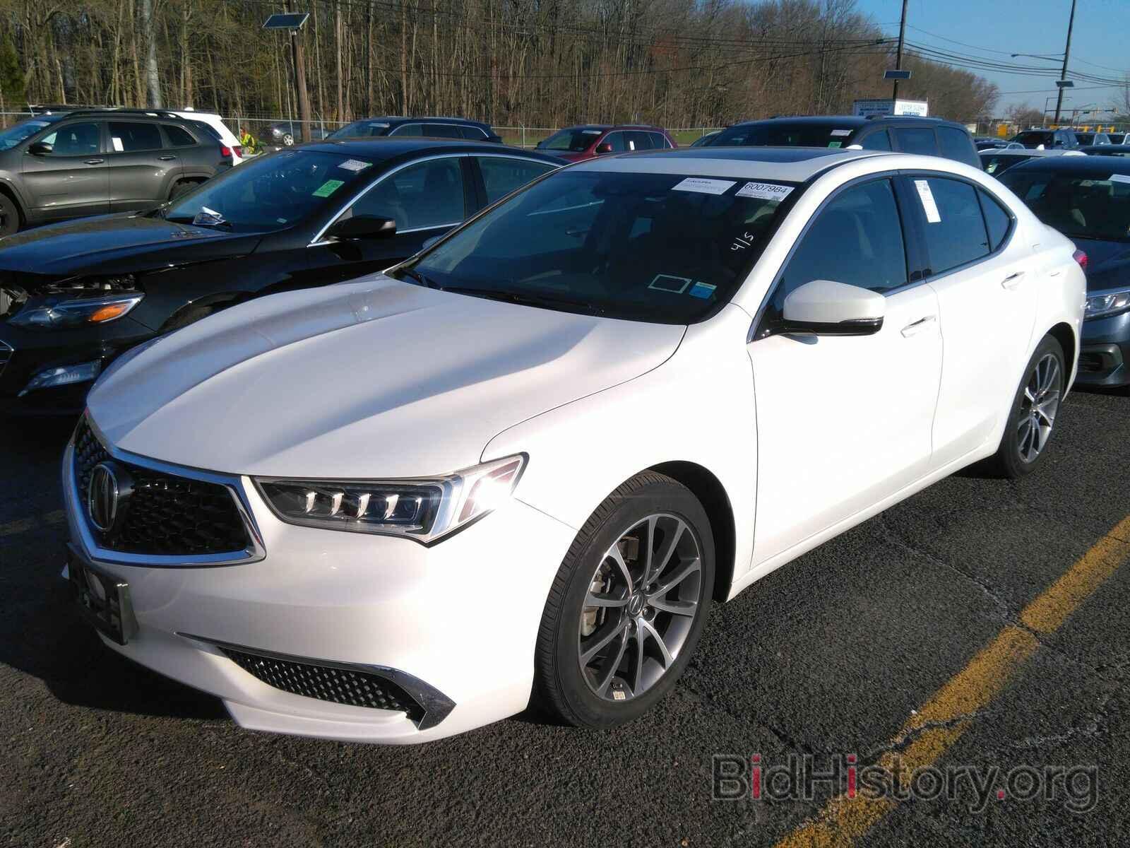 Photo 19UUB2F36JA000543 - Acura TLX 2018