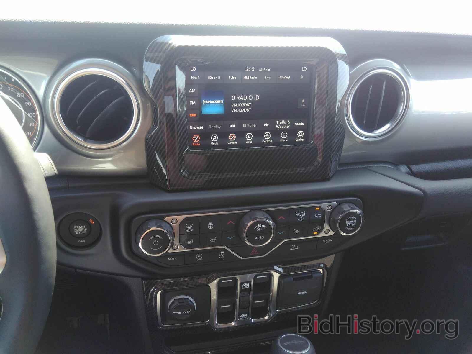 Photo 1C6HJTFG4LL174685 - Jeep Gladiator 2020