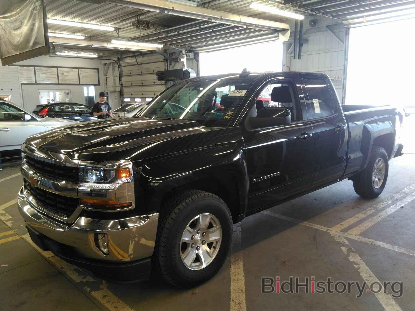 Photo 2GCVKREC7J1101842 - Chevrolet Silverado 1500 2018