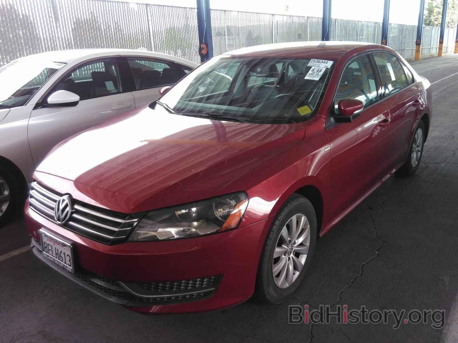 Photo 1VWAT7A39FC021639 - Volkswagen Passat 2015