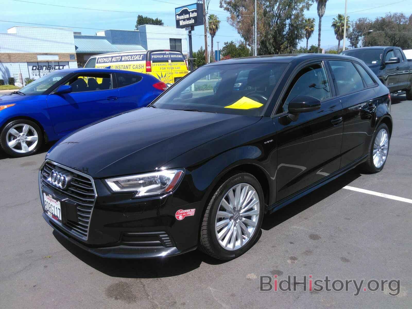 Photo WAUUPBFF4JA081436 - Audi A3 Sportback e-tron 2018